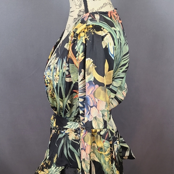 Plunge Neck Floral Flounce Mini Dress - Picture 4 of 10